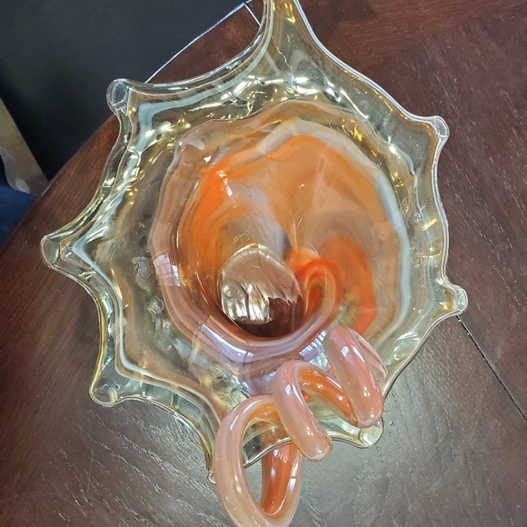 Sooner Hand Stretched Blown Glass Sculpture - Picture 5 of 6